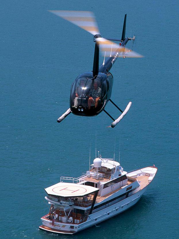 R44 Clipper Takeoff from Yacht